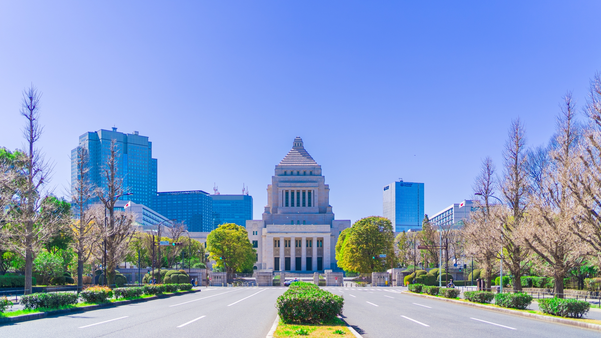 政府「戦略17分野」とは何か──370兆円が動く成長領域を、事業開発と人材戦略の視点で読み解く